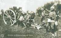  1914-1918 Artillerie in Gefechtsstellung vor Ypern.jpg 